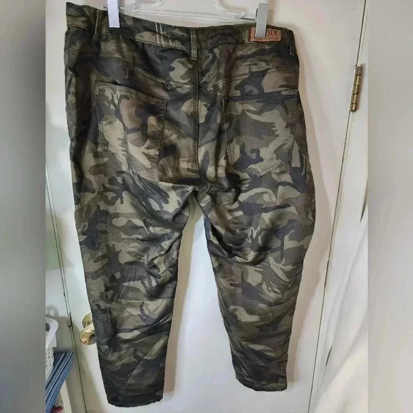 Kroix Jeans Plus Size 22 Camouflage Skinny - Picture 2 of 8